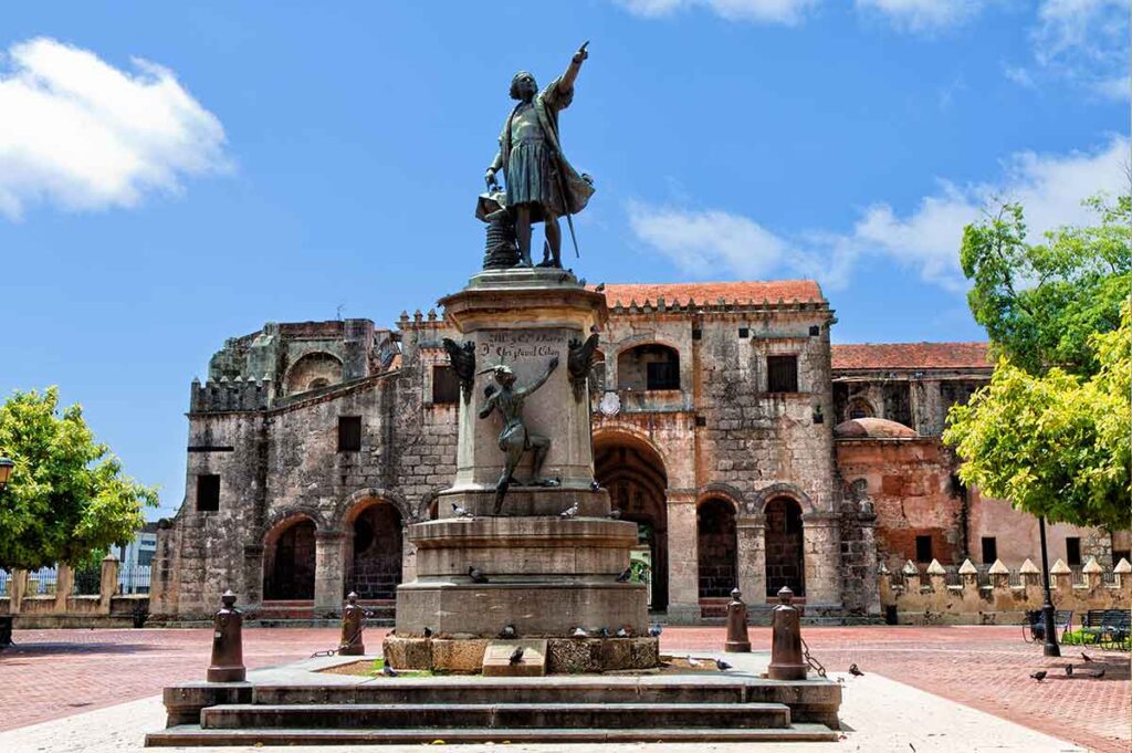 Statue of Christopher Columbus, Dominican Republic